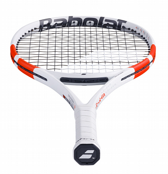 ���� ���� ����� Pure Strike Junior 26 Gen4 Babolat