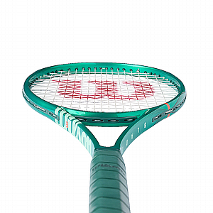 מחבט טניס וילסון בלייד | Blade 104 V10 Tennis Racket מחבט טניס וילסון בלייד | Blade 104 V10 Tennis Racket