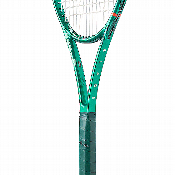 ���� ���� ������ ����� | Blade 104 V10 Tennis Racket